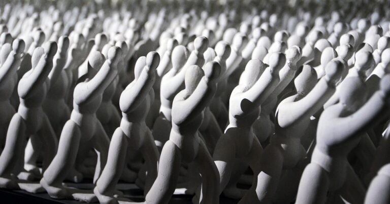 Að afsala sér tekjum annarra