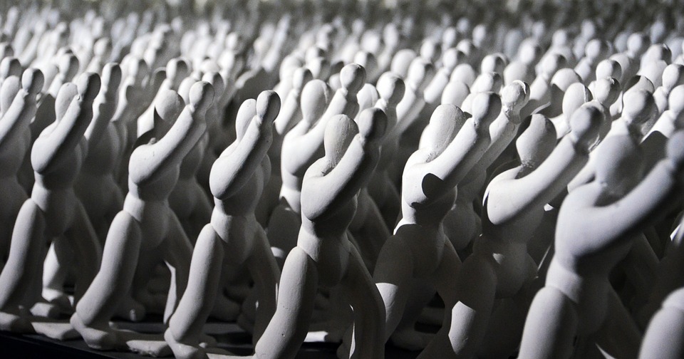 Að afsala sér tekjum annarra