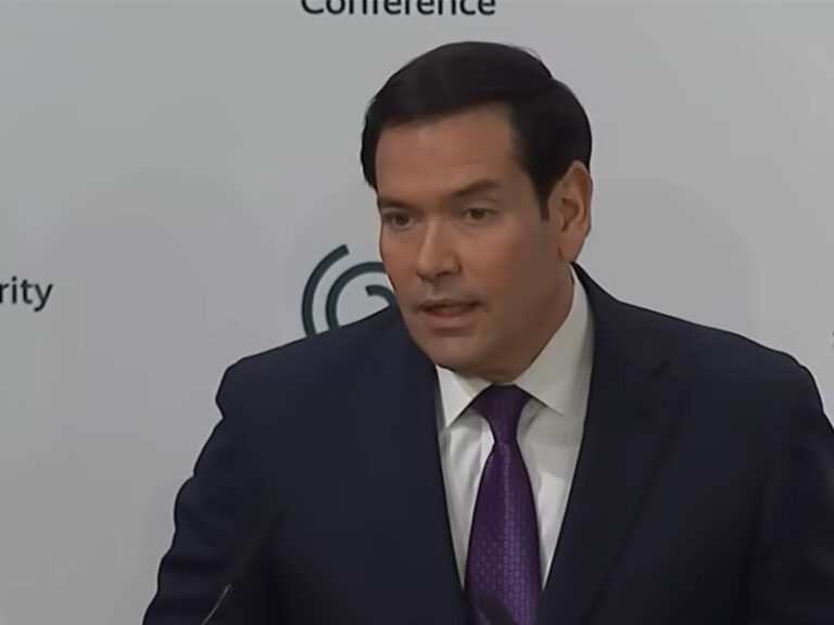 Við skuldum fólkinu okkar að horfast í augu við mistökin