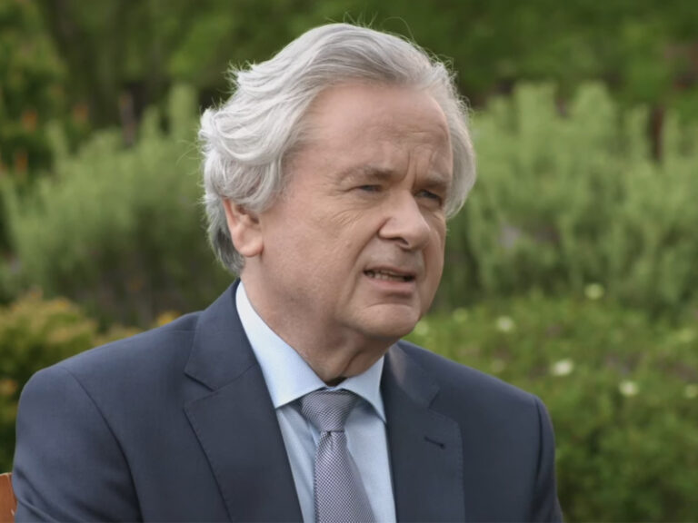 Hann breytti árfarveginum og stefnu straumsins